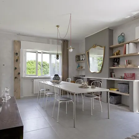 Apartment De Hura *