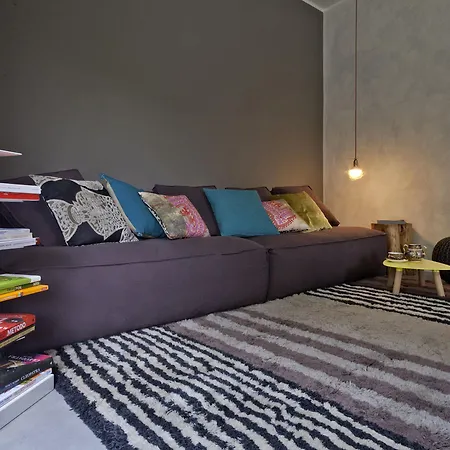 De Hura Apartment