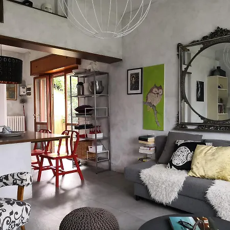 Apartment De Hura